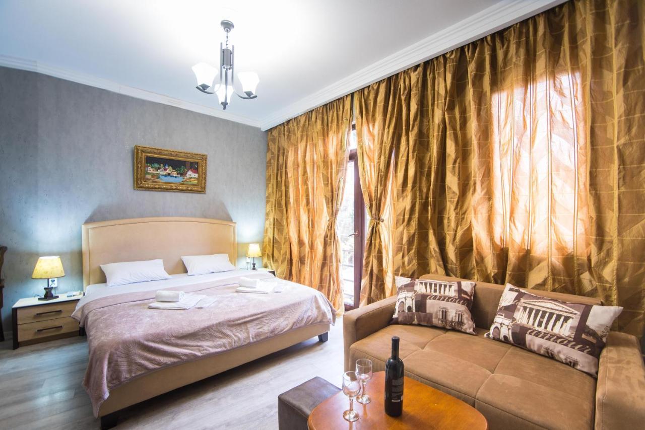 מלון טביליסי Terrace House Near Opera מראה חיצוני תמונה