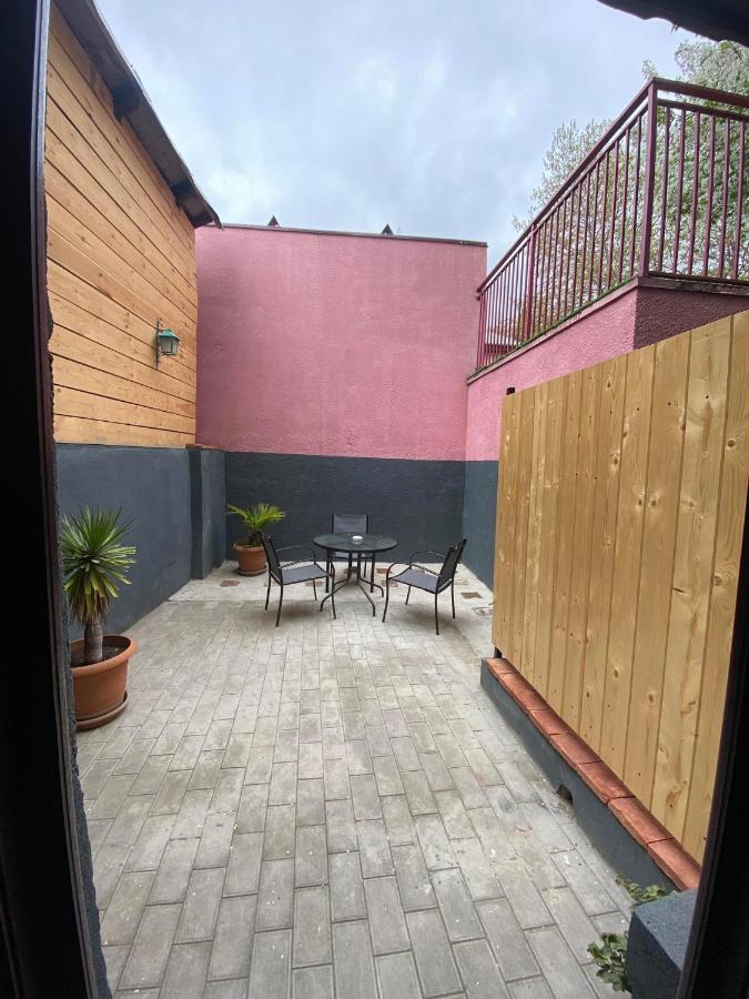 מלון טביליסי Terrace House Near Opera מראה חיצוני תמונה